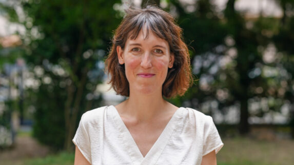 Portraitfoto von Clarissa Böck
